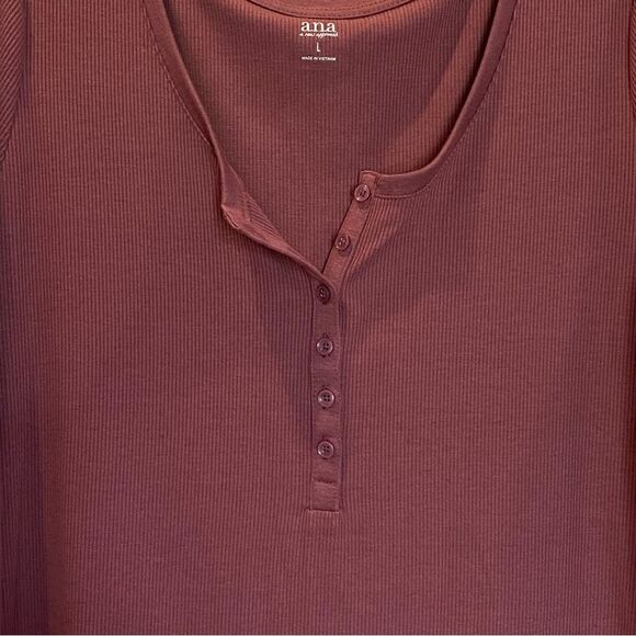 a.n.a. NWT Henley T-shirt Mauve Pink Large - Picture 4 of 10
